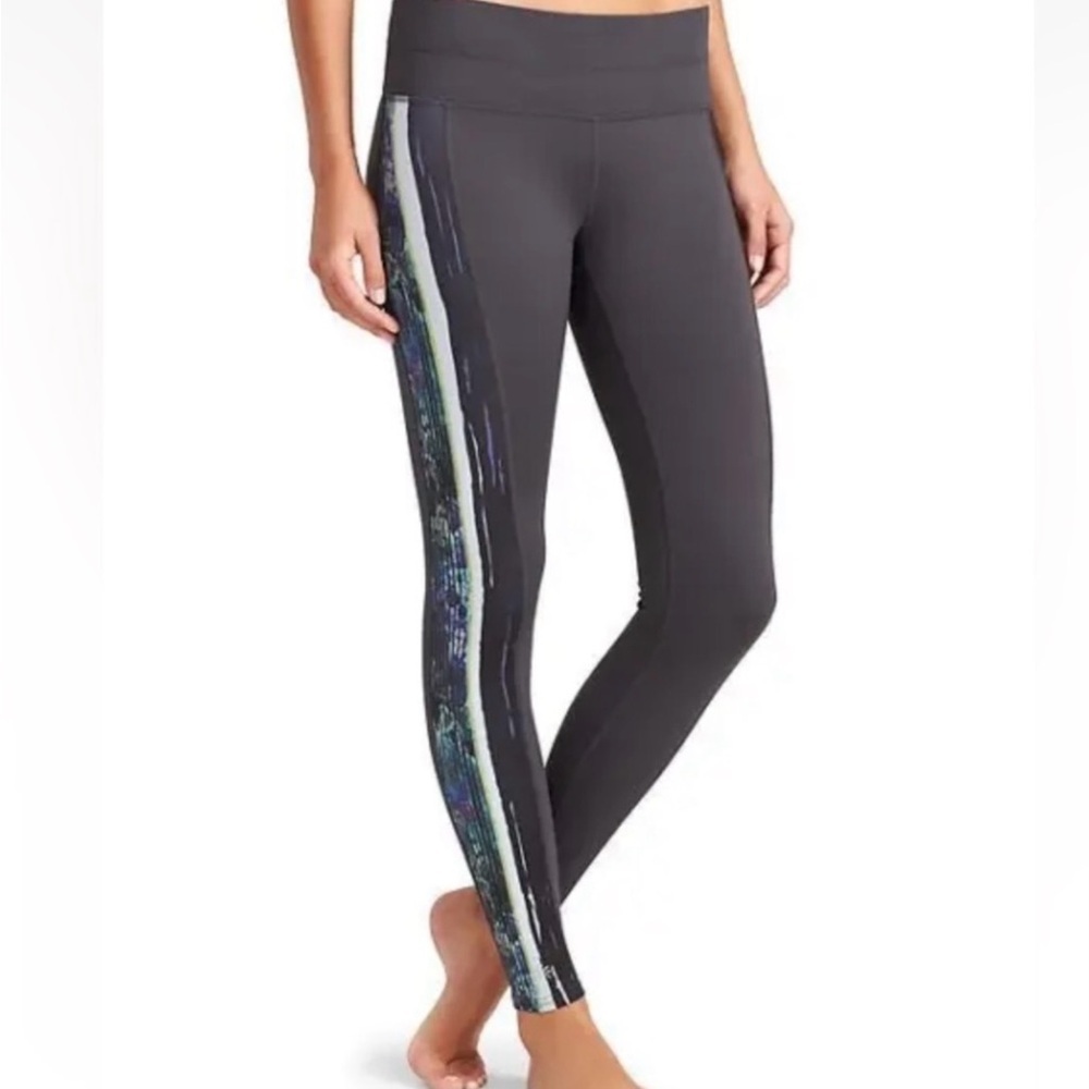 Athleta Swipe Sonar Tights Flint Gray leggings size small - Picture 2 of 10